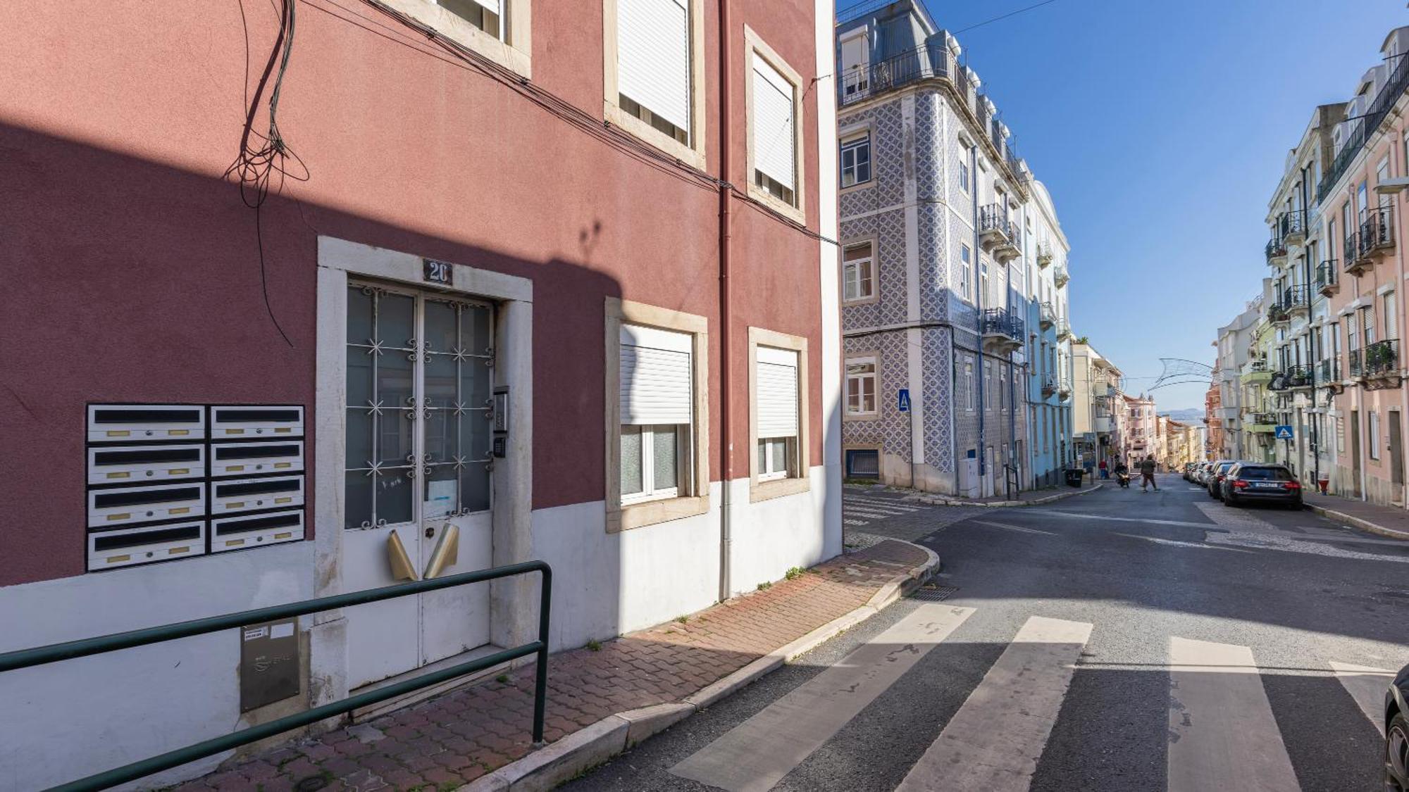Comfort & Bright Apartment By Lovelystay Lisbon Luaran gambar